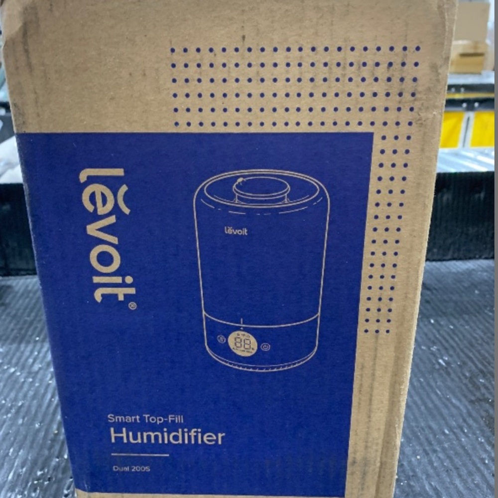 Levoit Smart White Humidifier - Picture 2 of 2